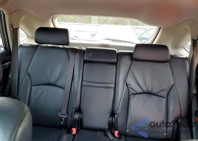 2T2HK31U39C108756: 72105275