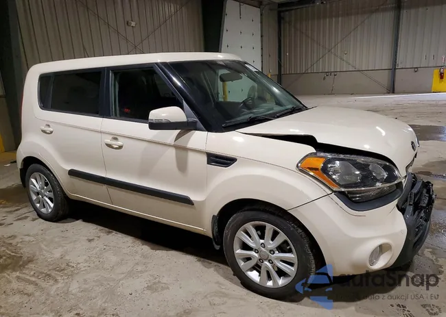 KNDJT2A62D7760373: 72327825