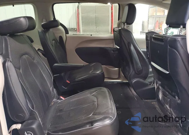 2C4RC1GG1HR722750: 74688235