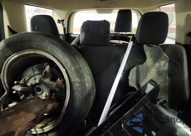 2FMGK5C81DBD04929: 99148915