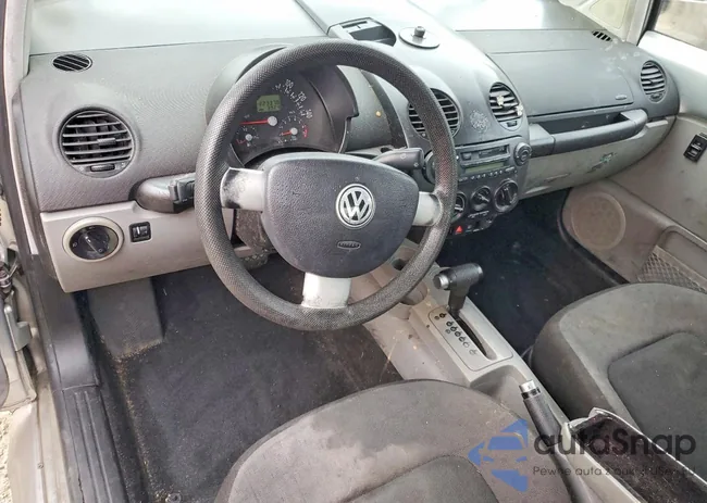 3VWCC21C0YM473850: 74129895