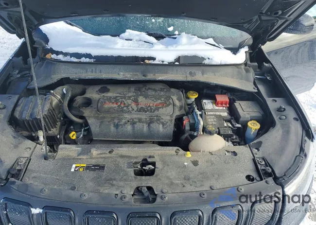 3C4NJDBB4NT166976: 72438885