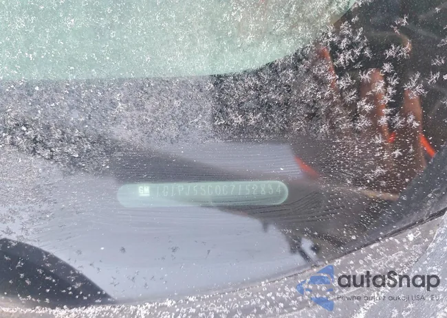 1G1PJ5SC0C7152834: 75040975