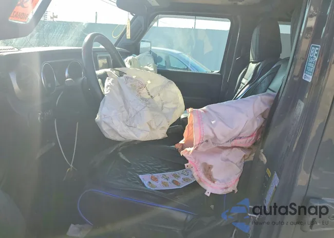 1C4HJXDN5MW856590: 74458815