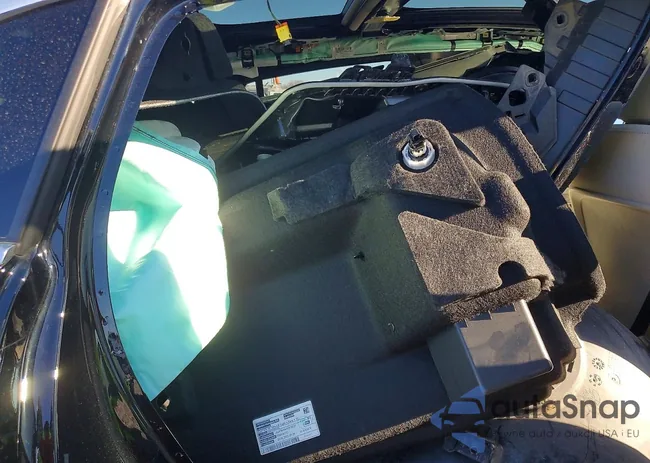 W1N4N4HB8NJ377928: 72180785