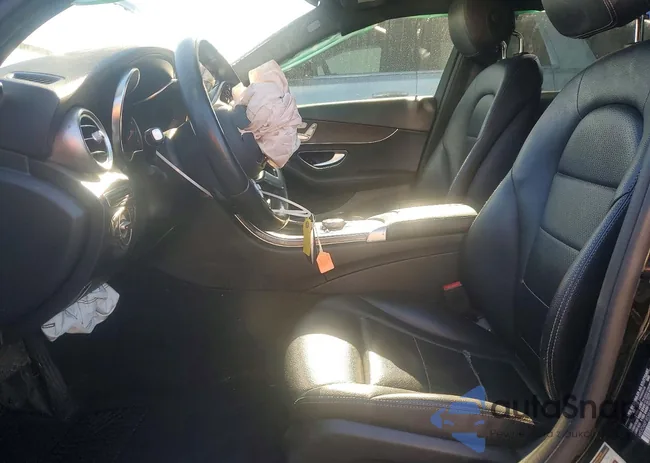 WDDWF8DB4KR518233: 99861045