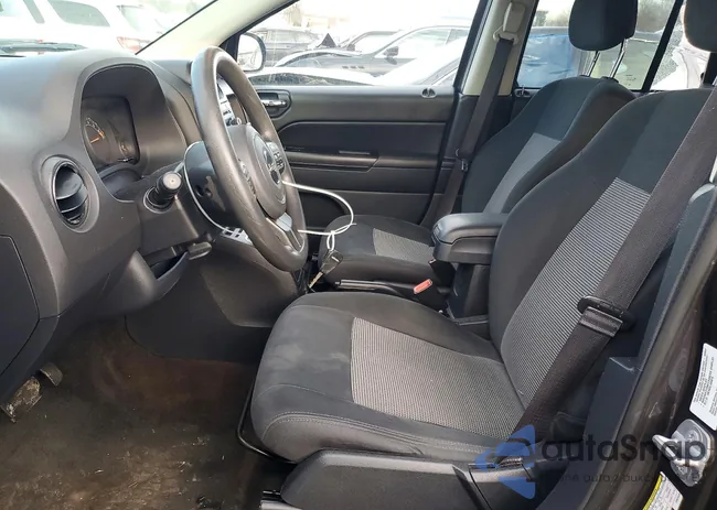 1C4NJCBA0ED925078: 72345055