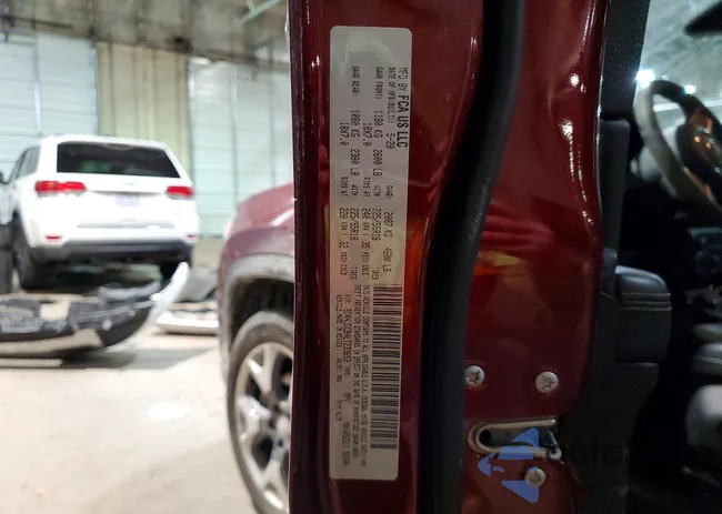 3C4NJDCB4LT233653: 75174125