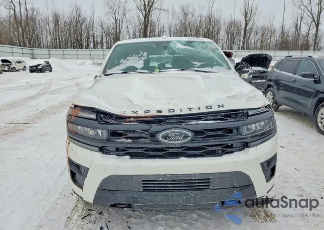 1FMJK2A82PEA21147: 74992235