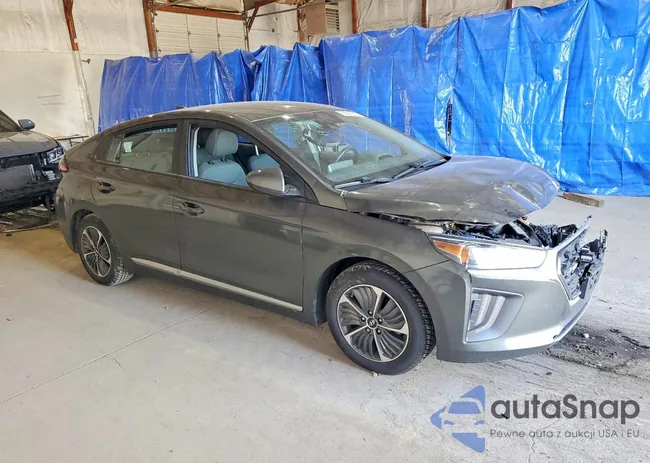 KMHC65LD5NU274345: 72444175