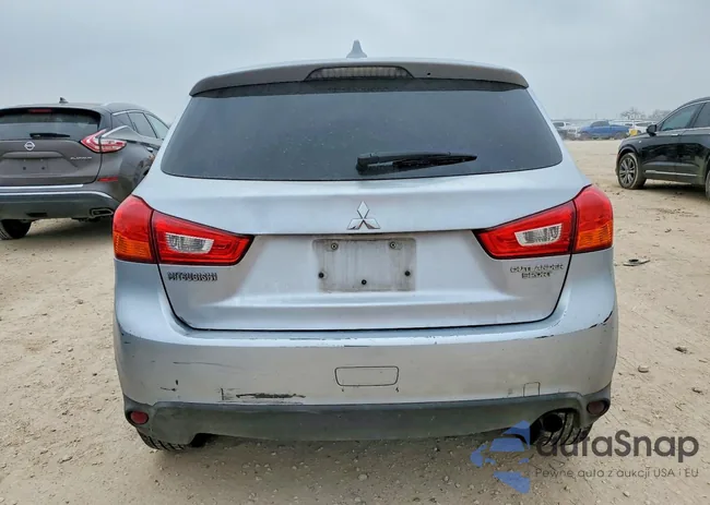 JA4AP3AU8HZ018475: 72690985