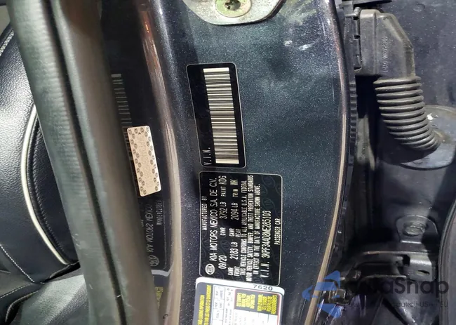 3KPF34AD8ME285103: 73443005