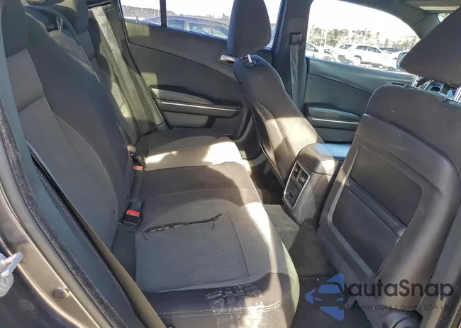 2C3CDXBG3FH848094: 72408395