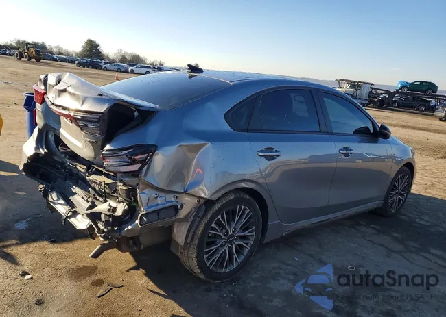 3KPF54AD2PE565503: 72385735