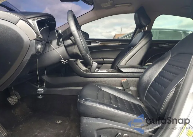 3FA6P0CD3LR130966: 73339155