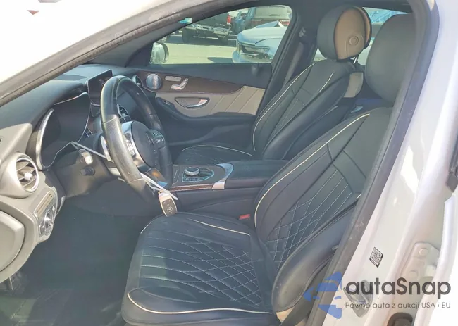 W1KWF8DB0MR650392: 74851495