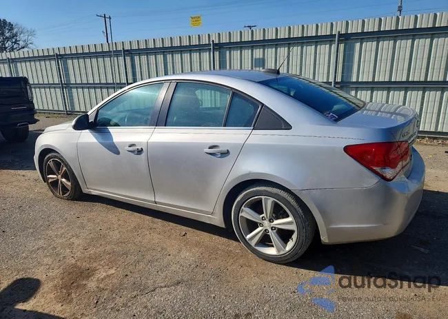 1G1PE5SB0F7217536: 74703535