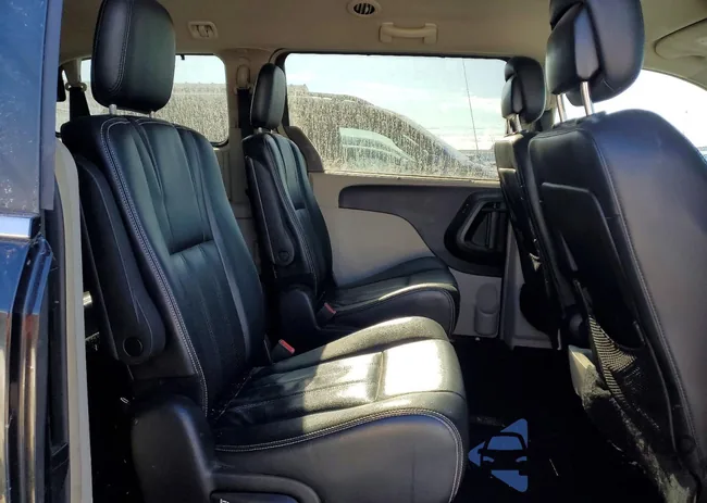 2C4RC1CG1FR708060: 73731095