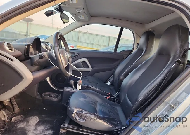 WMEEJ3BA2FK794993: 72649255