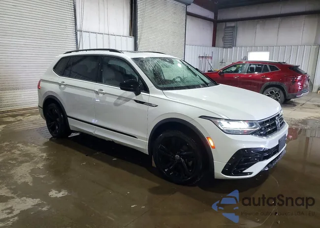 3VV8B7AX3PM013397: 73807765