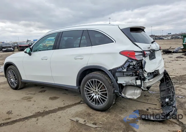 W1NKM4HBXSF268475: 72124355