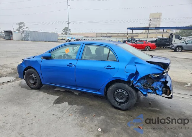 2T1BU4EE2AC525240: 74326825