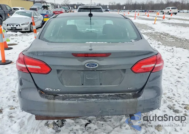 1FADP3F27HL229332: 74168095