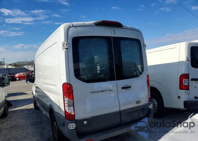 1FTBW2CM9JKA27673: 75712205