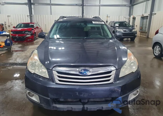 4S4BRCGCXC3256161: 72318205