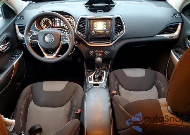 1C4PJLCBXJD615336: 74070135