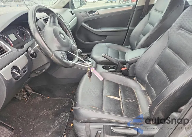 3VWDX7AJ1DM254538: 74297795