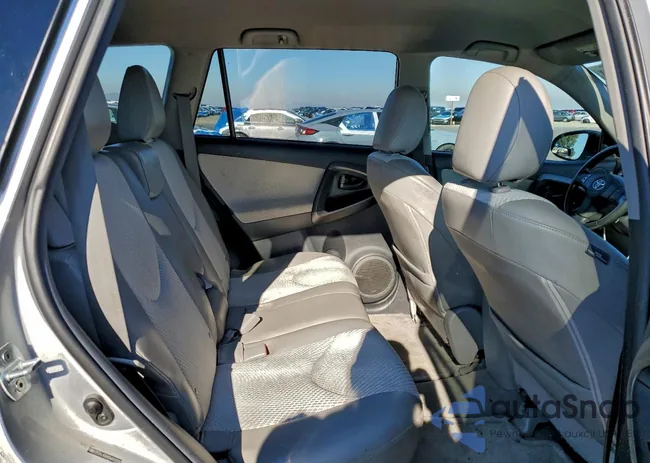 2T3YL4DV8DW001700: 72804925