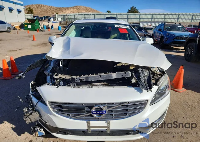 LYV402HM3HB144497: 99296495