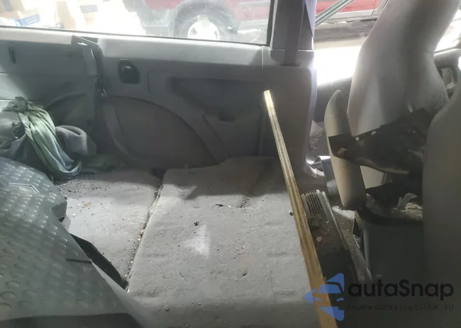 1J4FJ27S8VL528430: 86667115