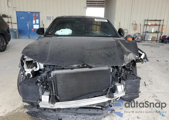 ZPBUA1ZL8MLA13299: 43382284