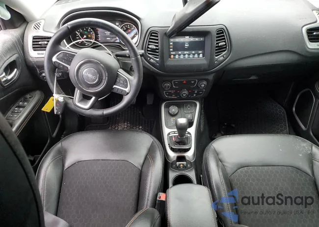 3C4NJDBB6JT316421: 86636794