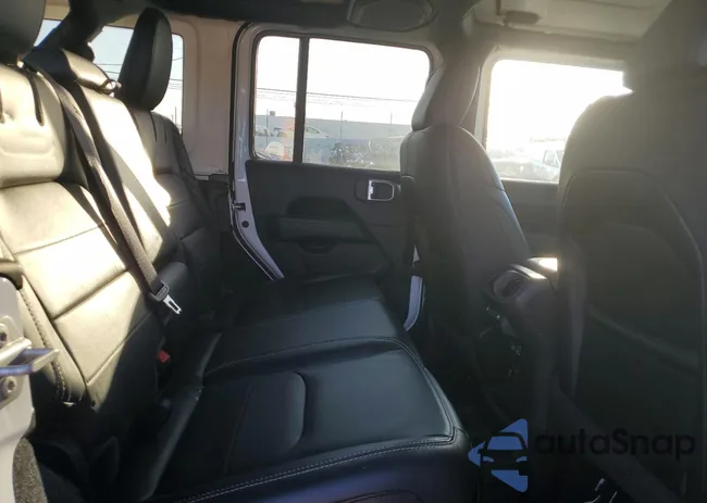 1C4JJXP60MW800921: 46296935