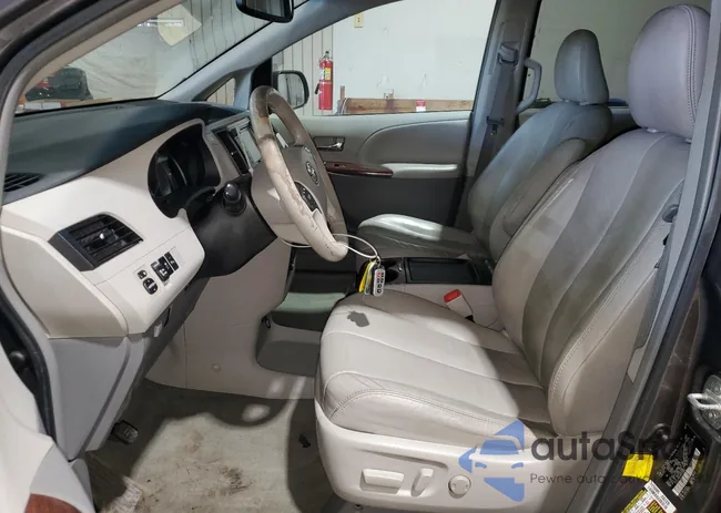 5TDYK3DC8BS172652: 44549145