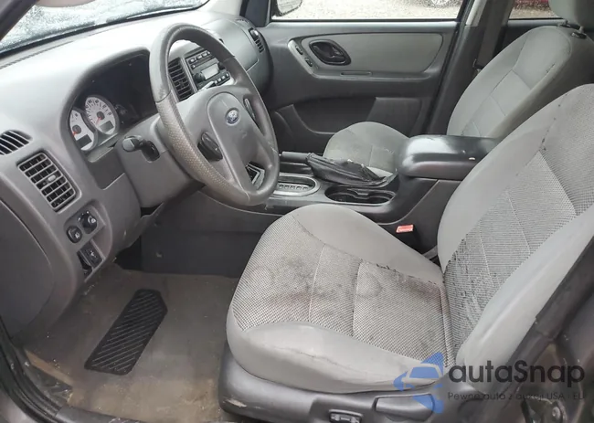 1FMYU03105KA51209: 44772845