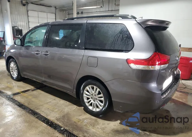 5TDYK3DC8BS172652: 44549145