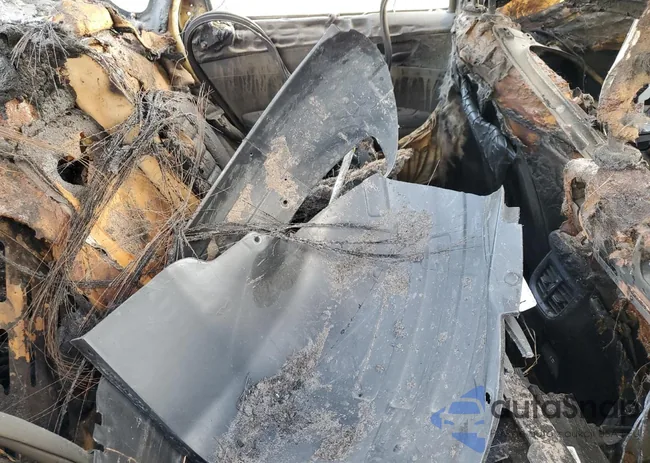 3KPF54AD3RE772162: 44912375