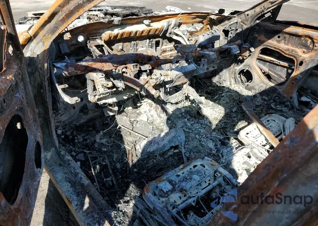 1HGCY2F63RA014447: 46915415