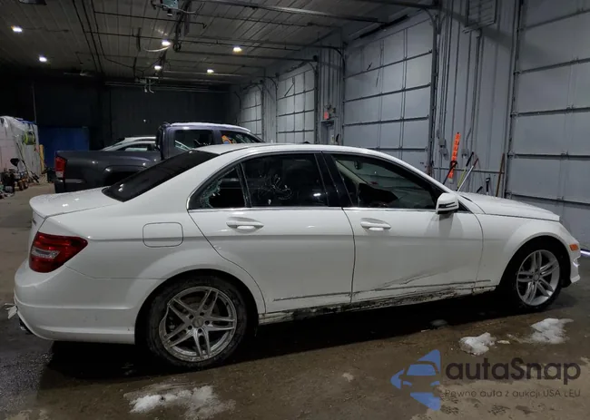 WDDGF8AB8EA909073: 42584315