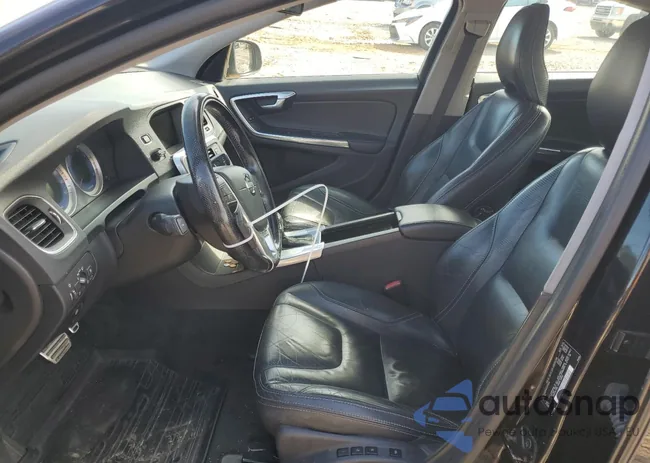 YV1902FH4D1231509: 46373015