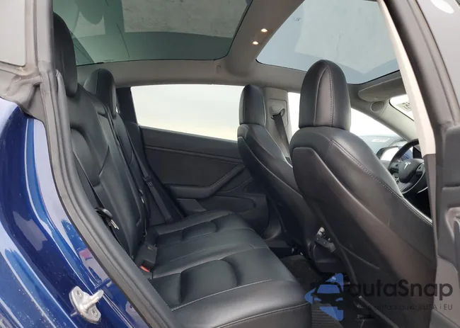 5YJ3E1EB3LF628445: 45418615