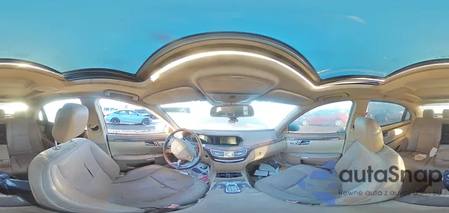 WDDNG86X98A163987: 42924375