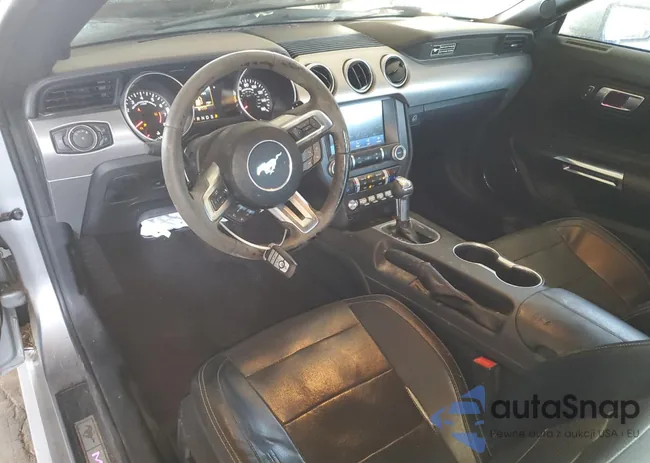 1FATP8UH4L5101238: 46720805