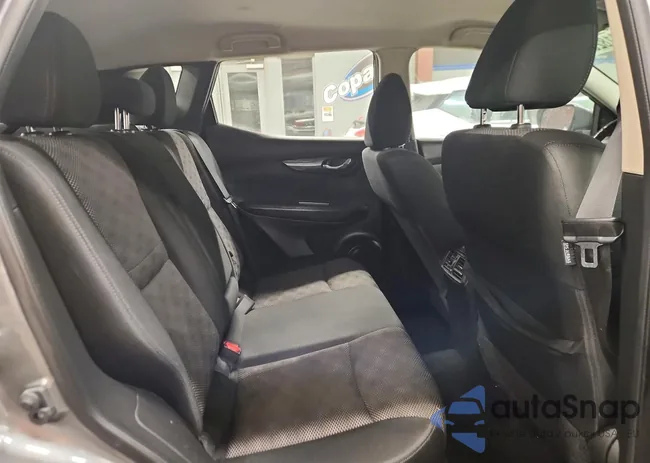 JN1BJ1CR2HW110856: 76418255