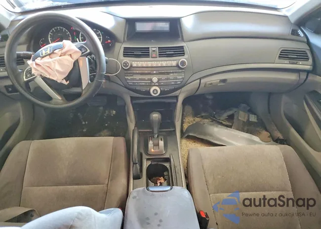 1HGCP2F42AA109426: 75574045