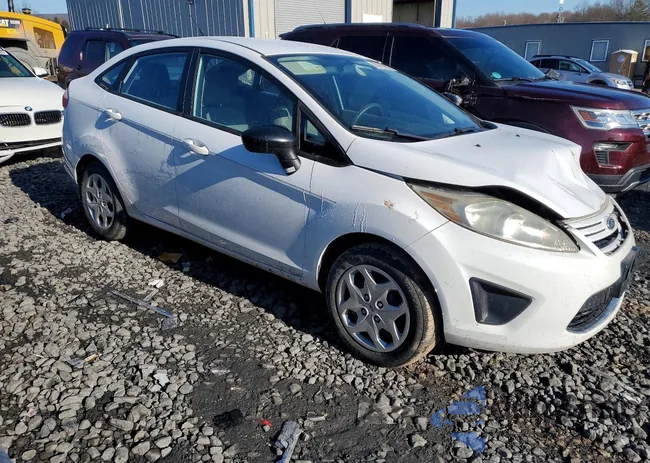 3FADP4AJ4BM174056: 78715955